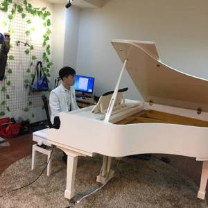 血腥割头外网免费版
